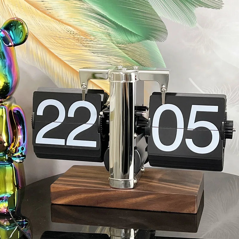 Retro Flip Table Clock