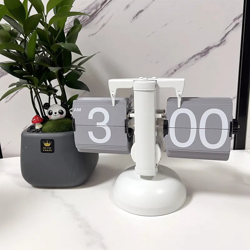 Retro Flip Table Clock