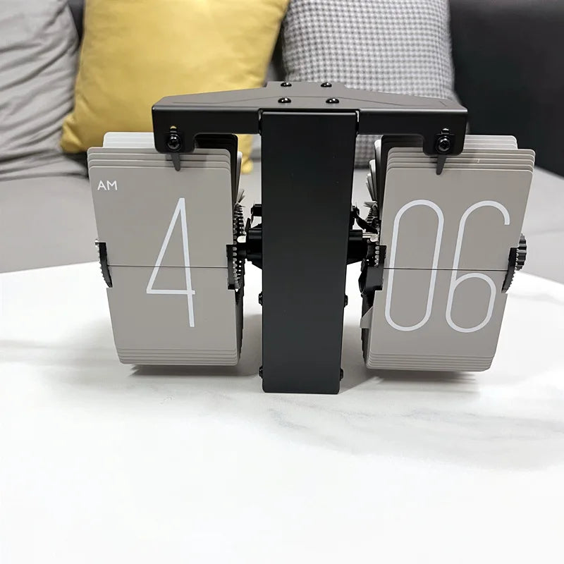 Retro Flip Table Clock